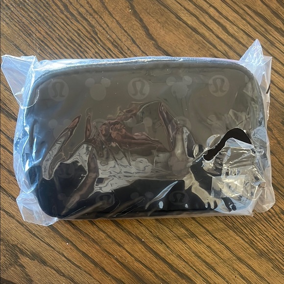 Lululemon Disney Black belt bag - Picture 2 of 3